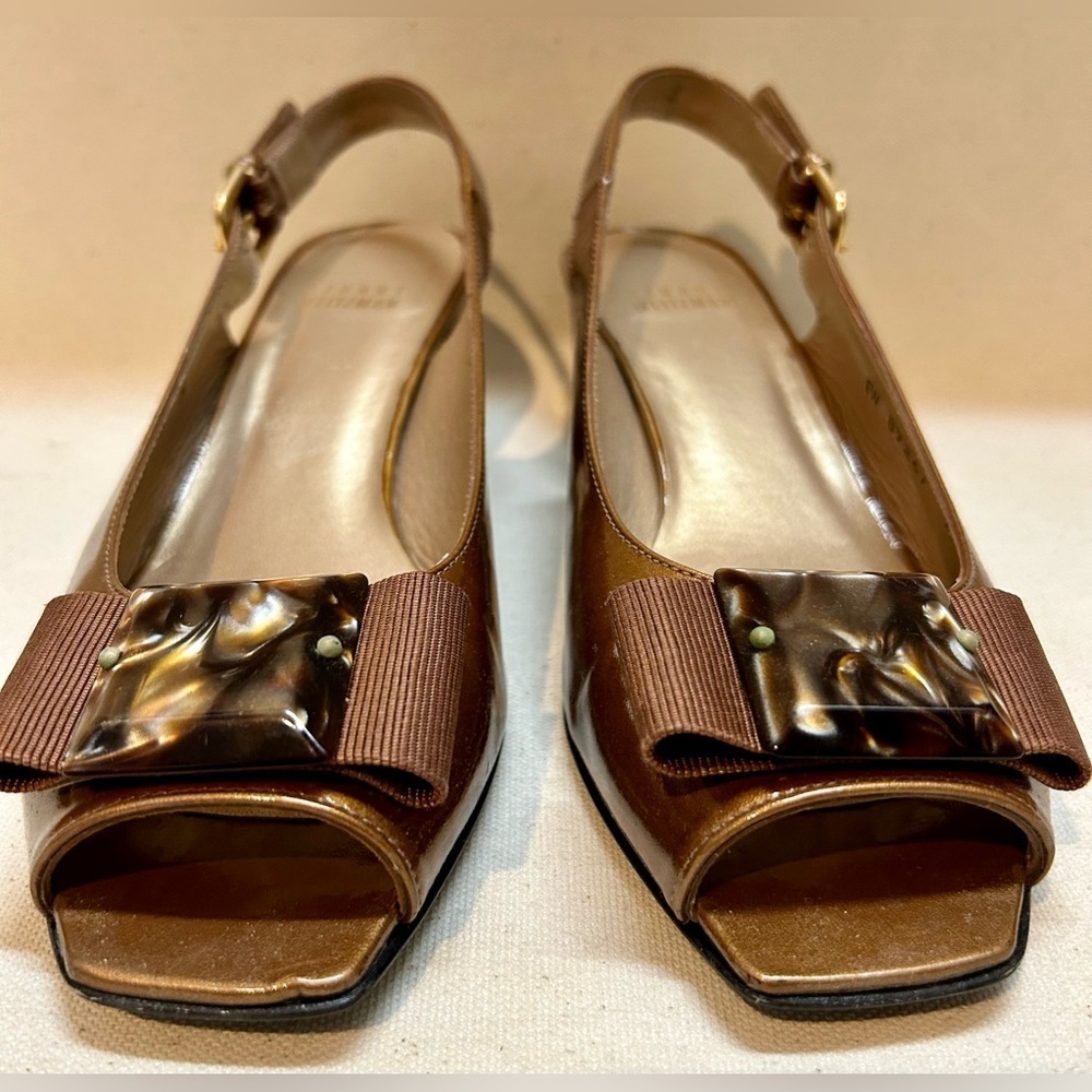 Stuart Weitzman Tan Slingback Heels - Picture 3 of 5